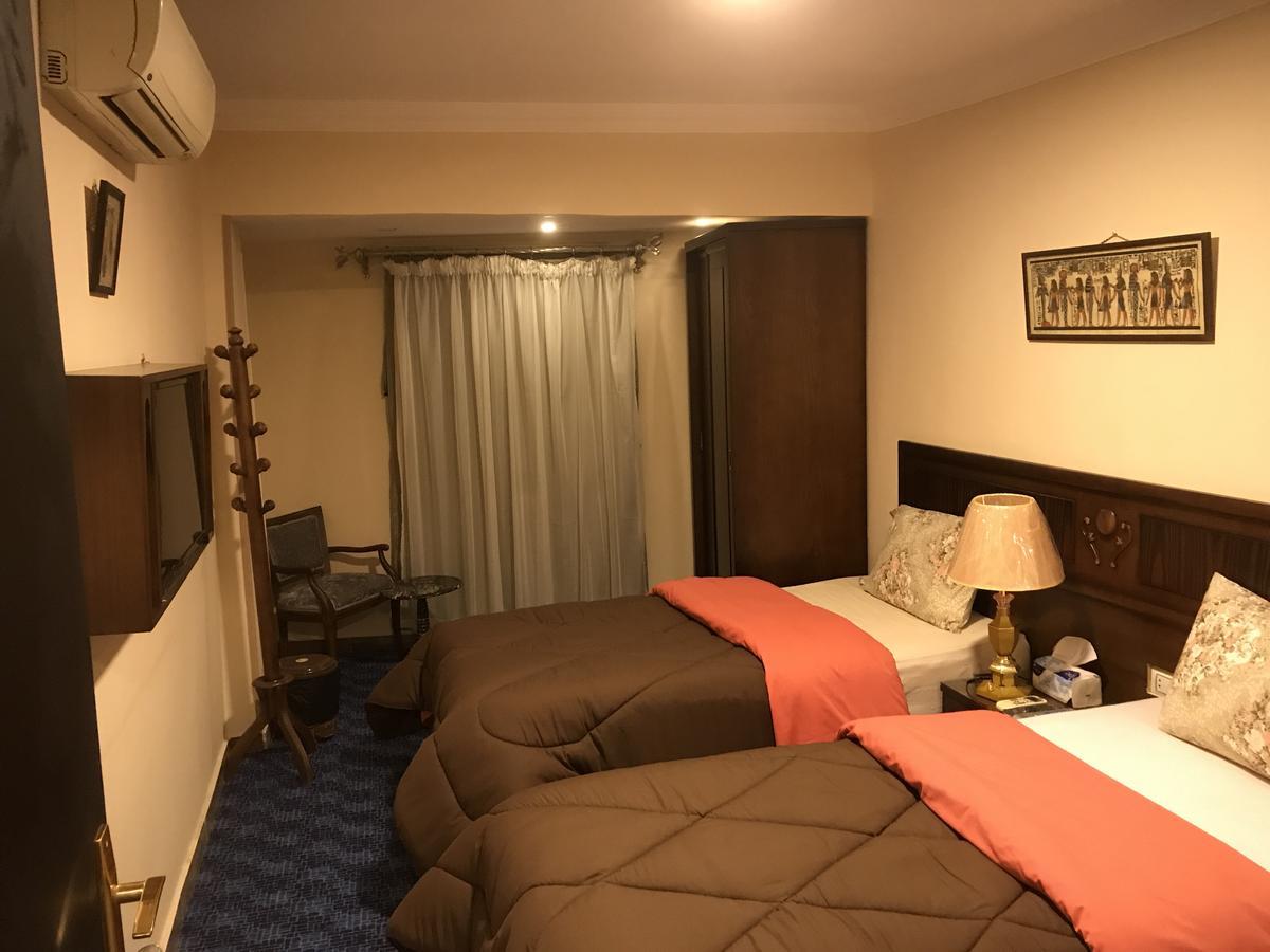 3 Pyramids View Inn Giza Екстер'єр фото