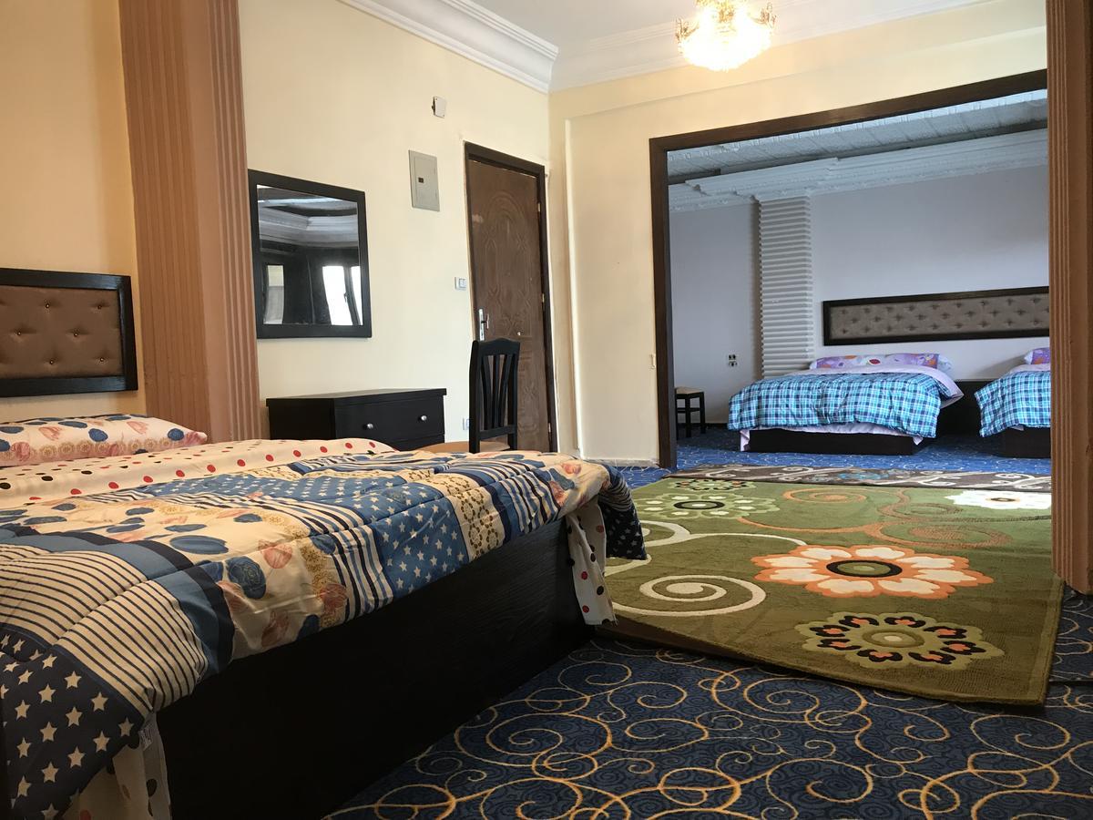 3 Pyramids View Inn Giza Екстер'єр фото
